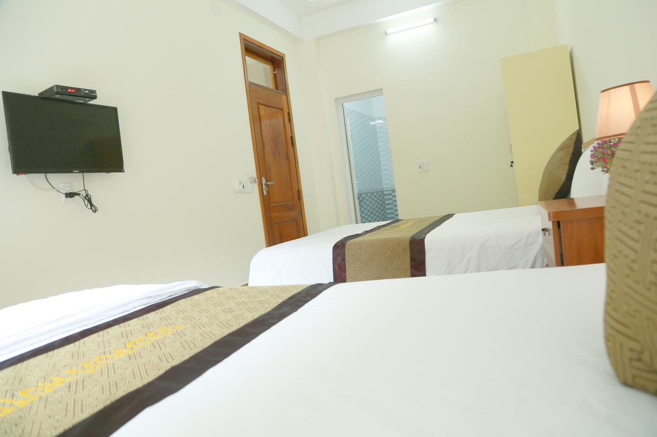 Gold Plus Hotel 퐁냐 외부 사진